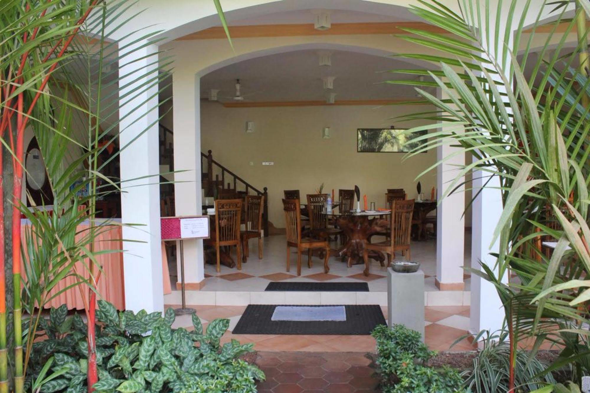 Hotel Bentota Village Exteriér fotografie